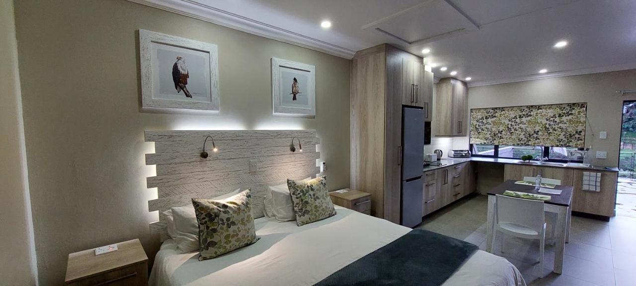 Studio 5 The Studios At Churchill Hillcrest Luaran gambar
